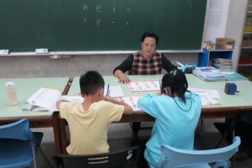 阿美語上課情形-二甲