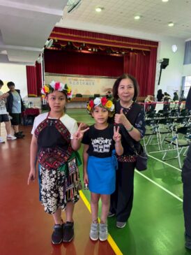 參加本土語文歌謠比賽-老師親自到場鼓勵
